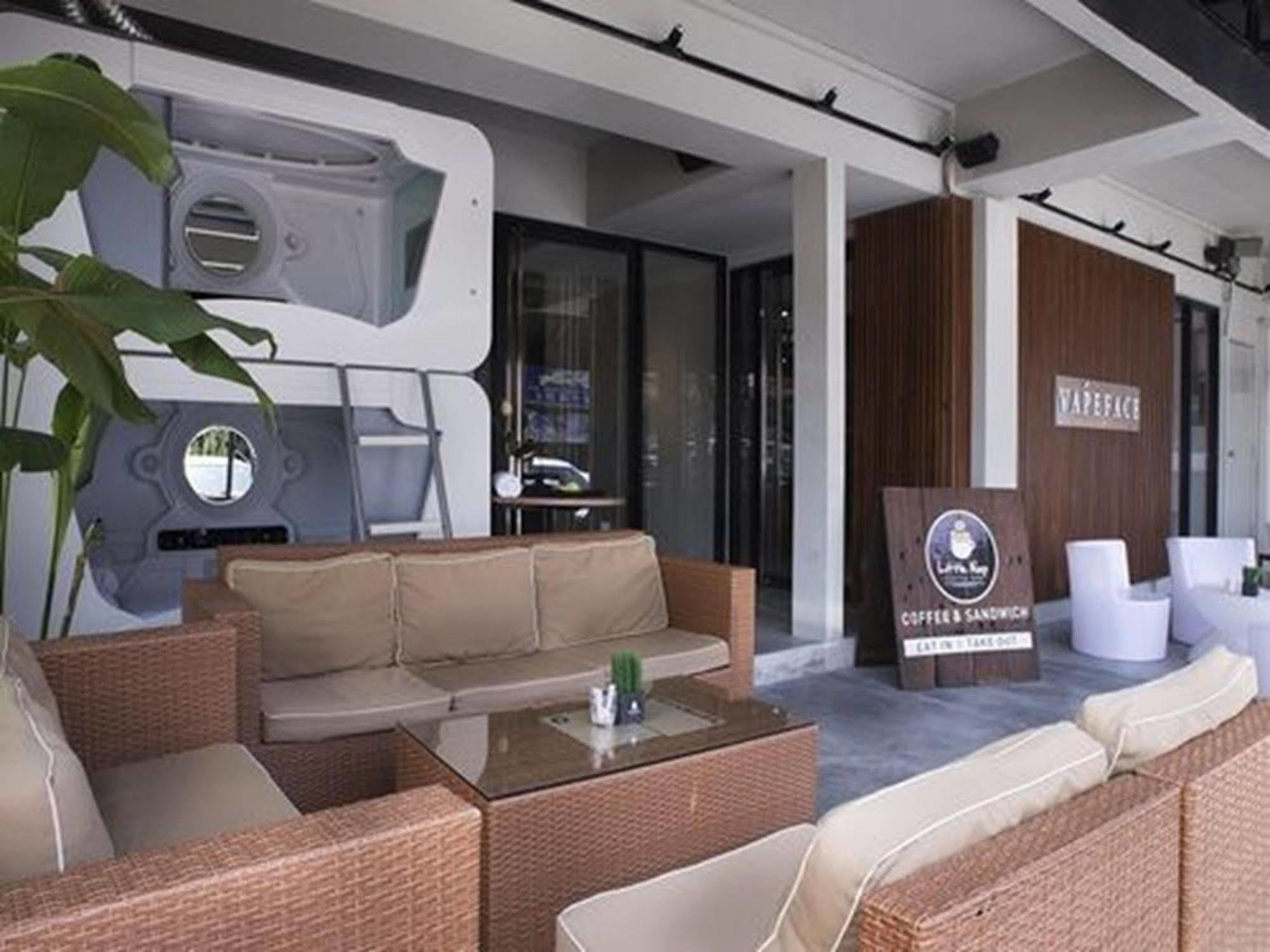 Time Capsule Hotel George Town Exterior foto